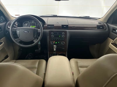2009 Ford Taurus SEL