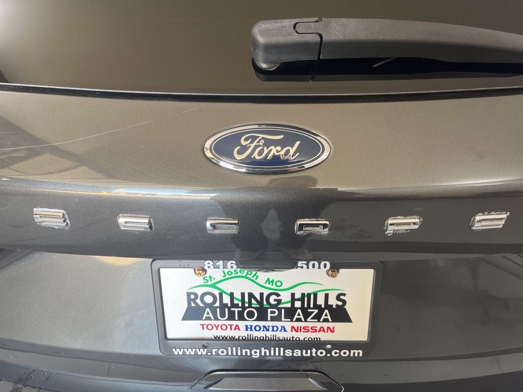 2020 Ford Escape SE