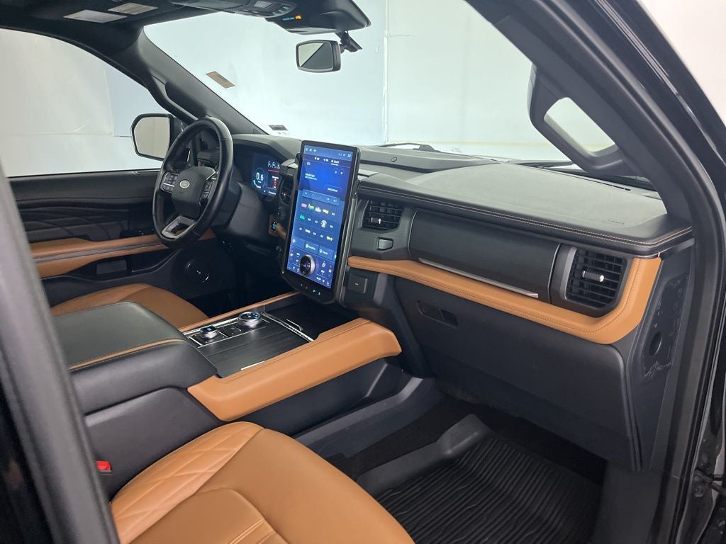 2023 Ford Expedition Max Platinum