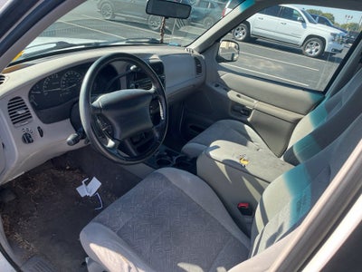 1999 Ford Explorer XLT 112 WB