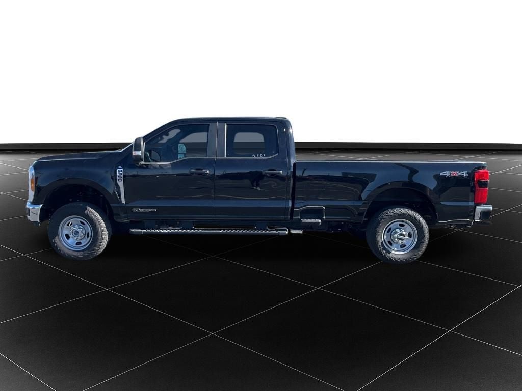 2023 Ford F-350SD XL