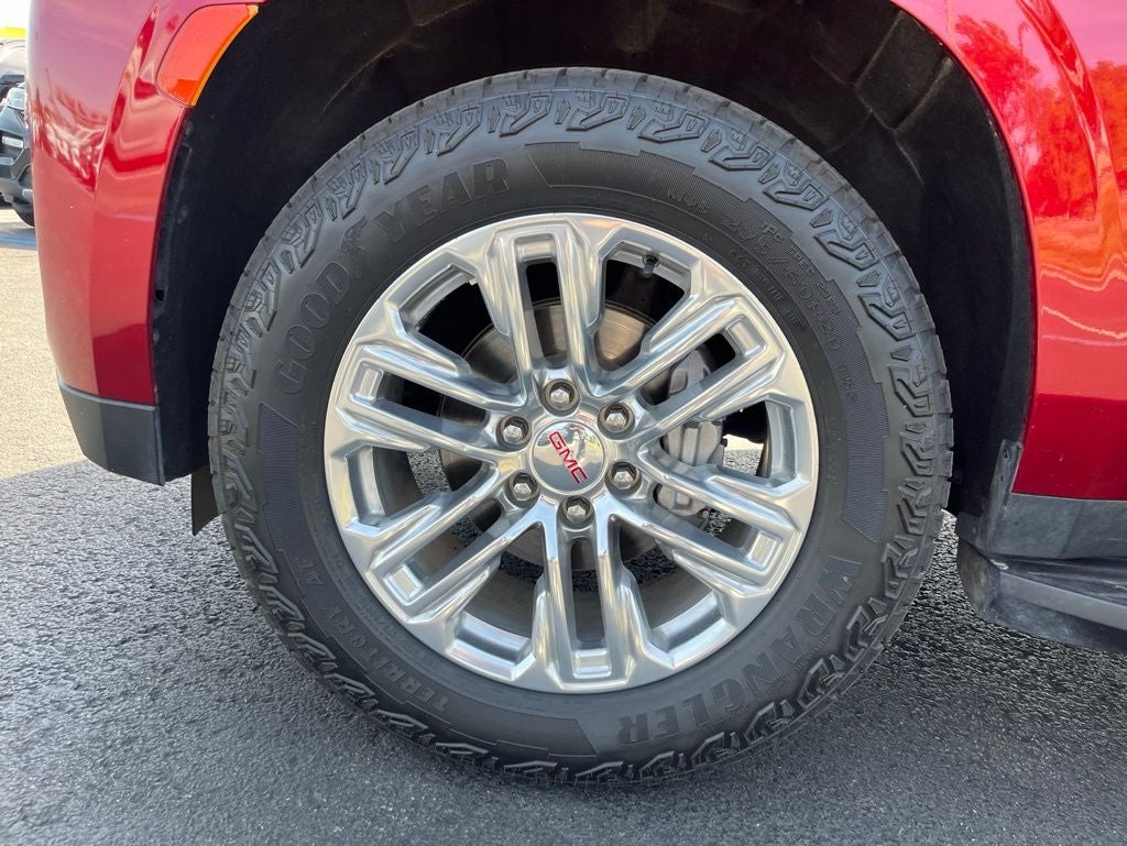 2021 GMC Yukon SLT