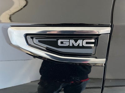 2022 GMC Yukon AT4
