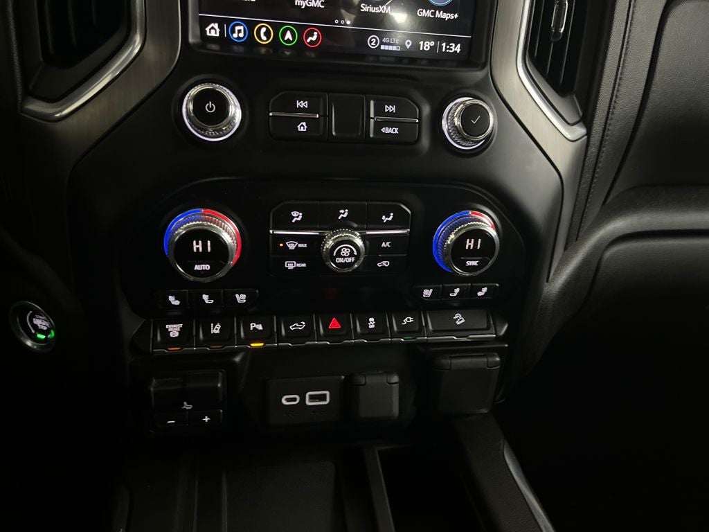 2023 GMC Sierra 3500HD Denali