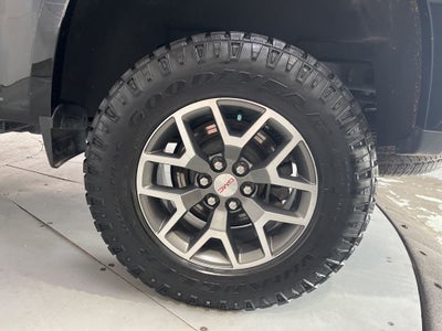 2022 GMC Canyon AT4 w/Cloth