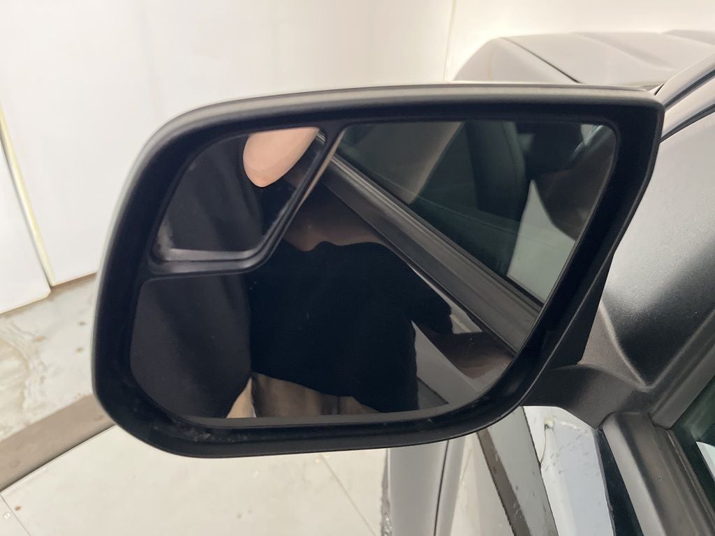 2022 GMC Canyon AT4 w/Cloth