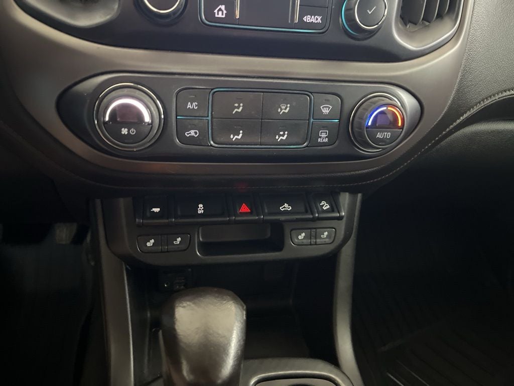 2022 GMC Canyon AT4 w/Cloth