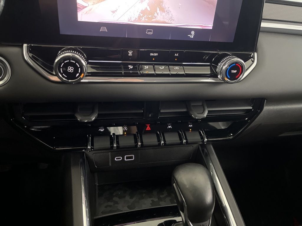 2024 GMC Canyon Elevation