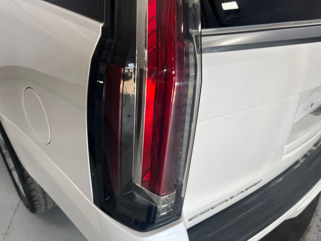 2019 Cadillac Escalade ESV Platinum Edition