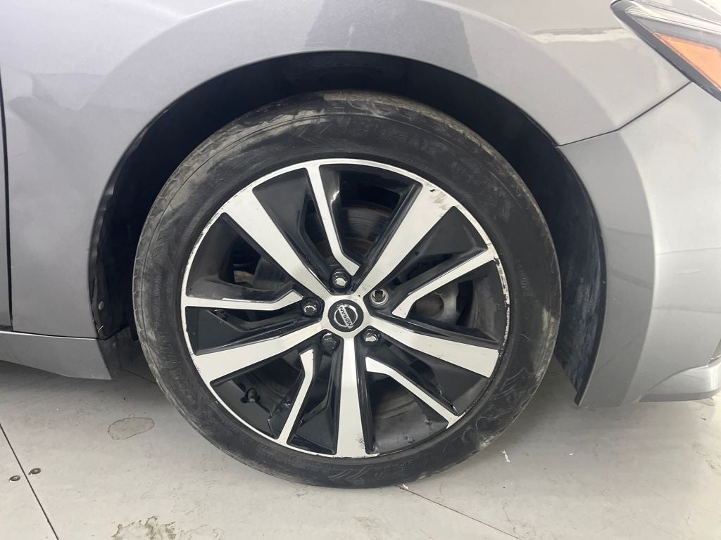 2022 Nissan Maxima SV