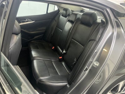 2022 Nissan Maxima SV