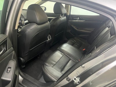 2022 Nissan Maxima SV