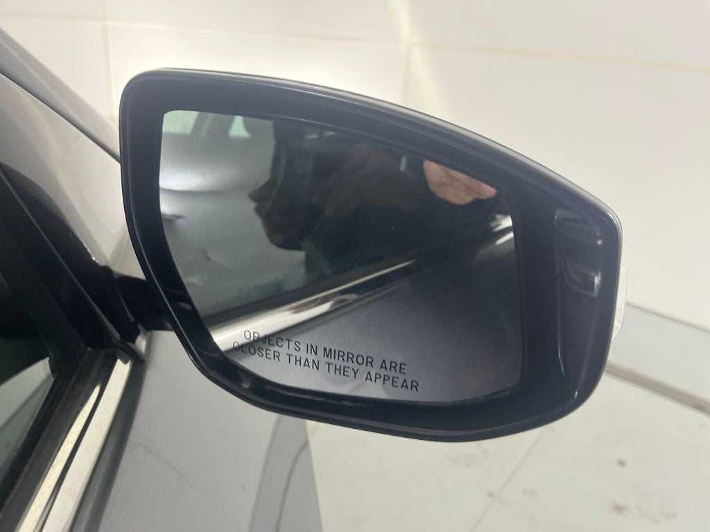 2022 Nissan Maxima SV