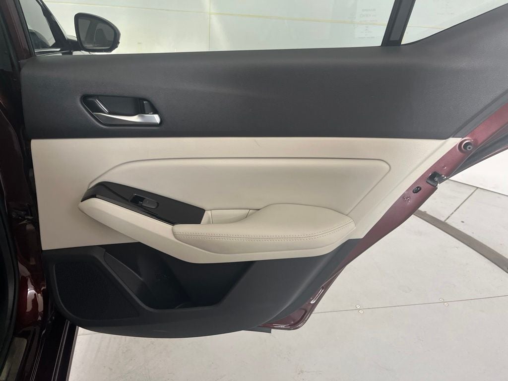 2024 Nissan Altima 2.5 SL
