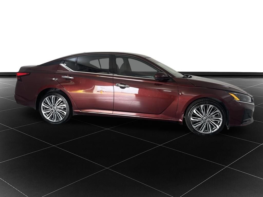 2024 Nissan Altima 2.5 SL