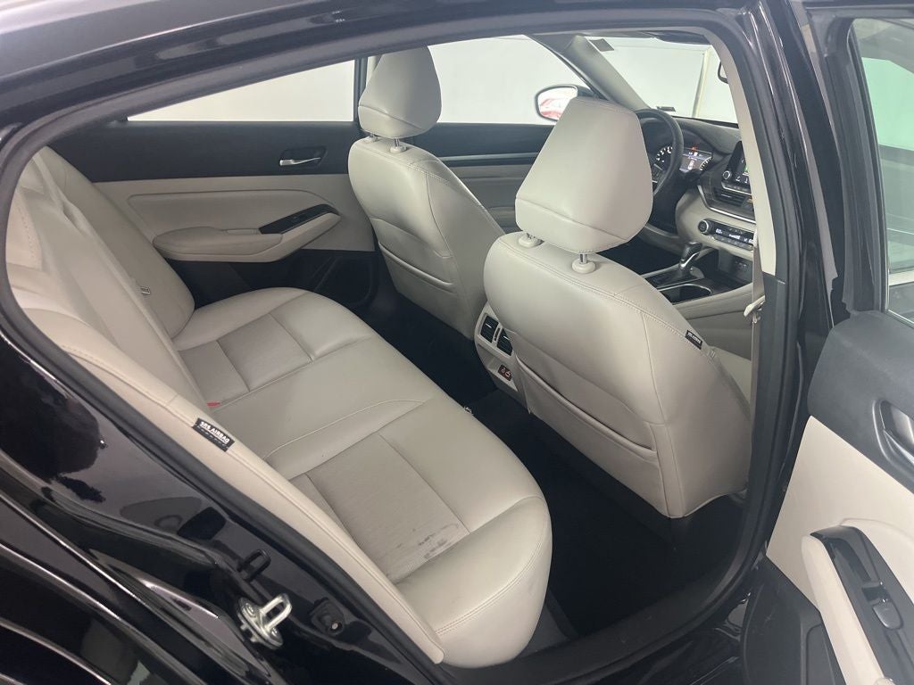 2020 Nissan Altima 2.5 Platinum