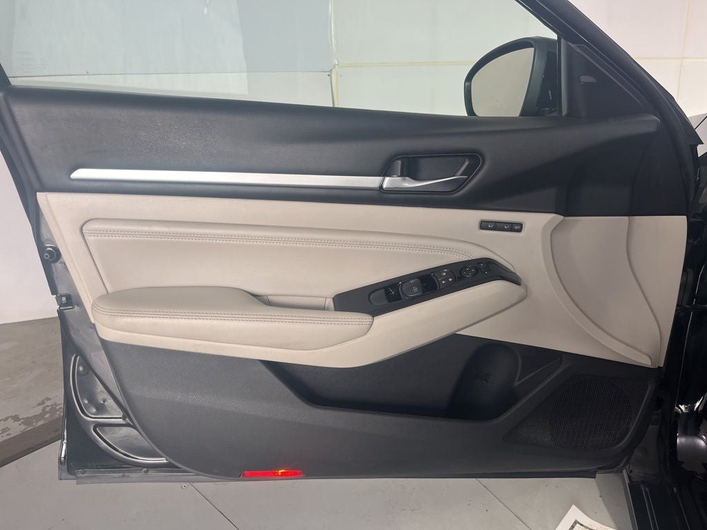 2020 Nissan Altima 2.5 Platinum