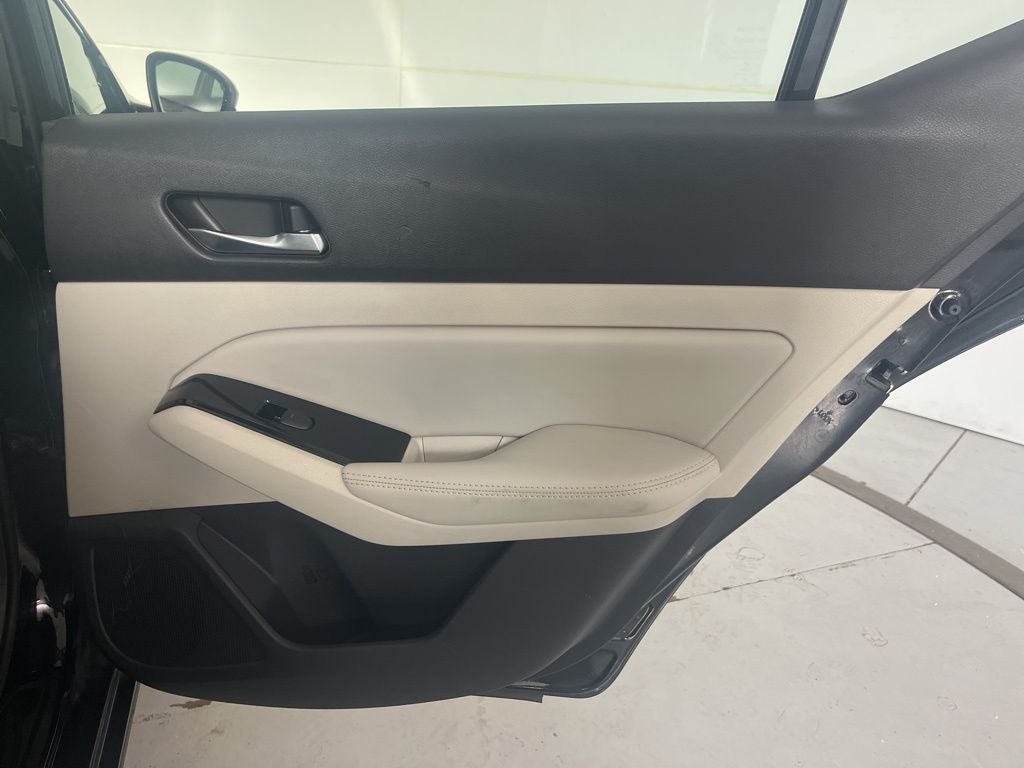 2020 Nissan Altima 2.5 Platinum