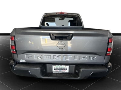 2022 Nissan Frontier S