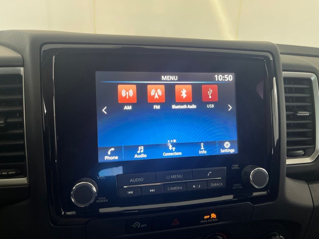 2024 Nissan Frontier SV