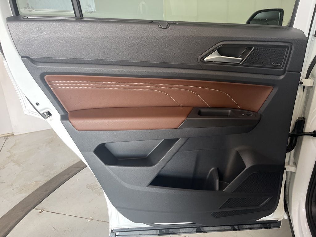 2023 Volkswagen Atlas 3.6L V6 SEL Premium R-Line