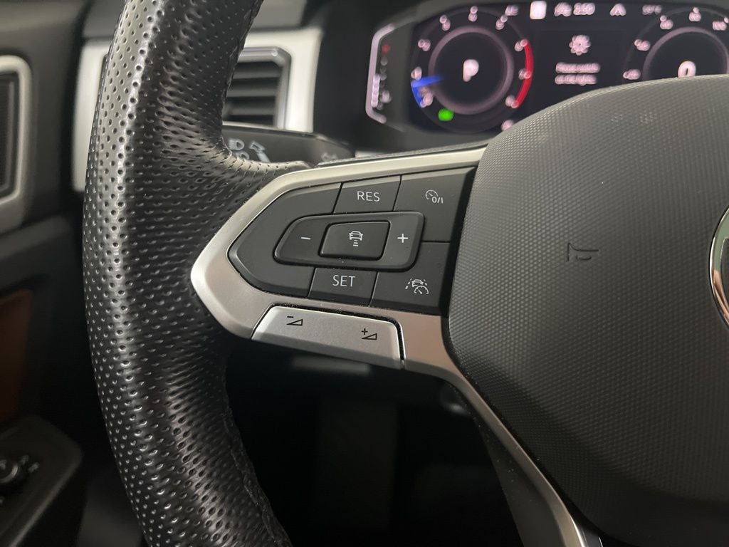 2023 Volkswagen Atlas 3.6L V6 SEL Premium R-Line