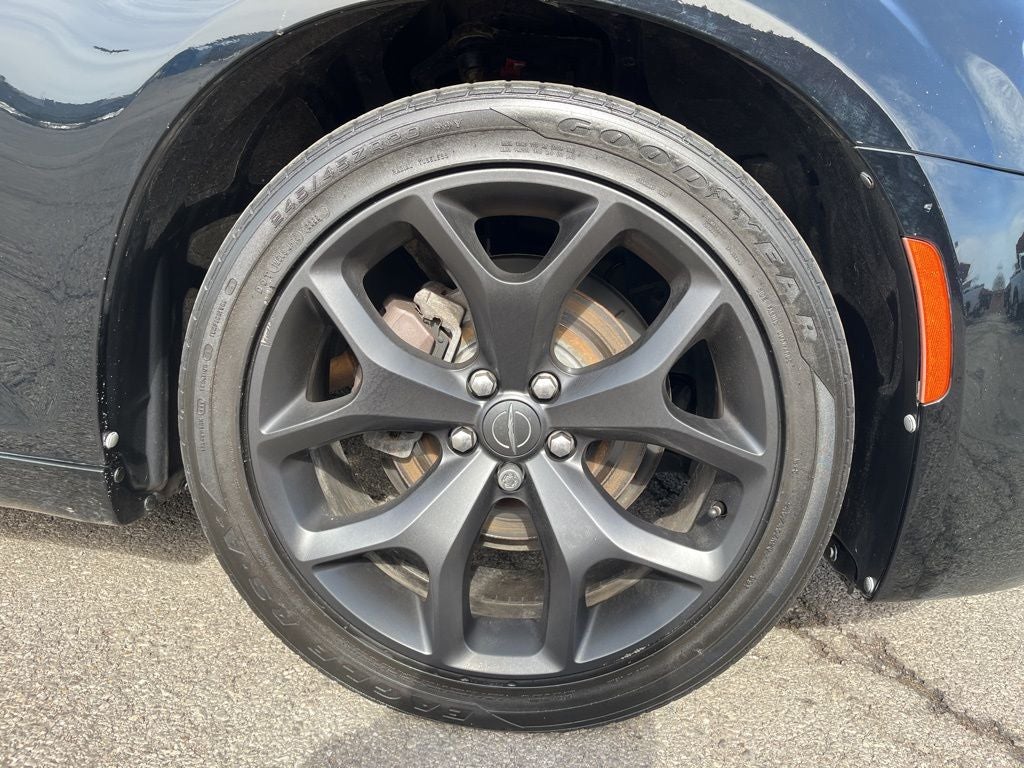 2020 Chrysler 300 Touring