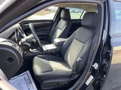 2020 Chrysler 300 Touring