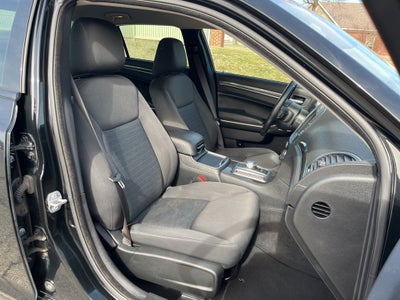 2020 Chrysler 300 Touring