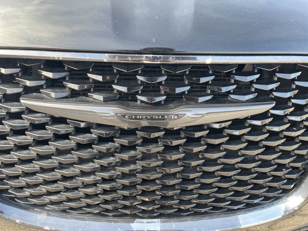 2020 Chrysler 300 Touring