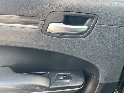 2020 Chrysler 300 Touring