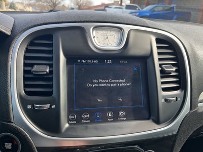 2020 Chrysler 300 Touring