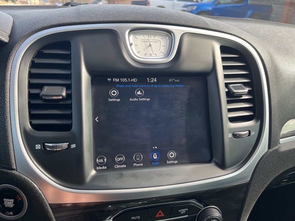 2020 Chrysler 300 Touring