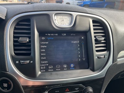 2020 Chrysler 300 Touring