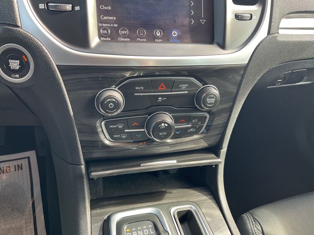 2020 Chrysler 300 Touring