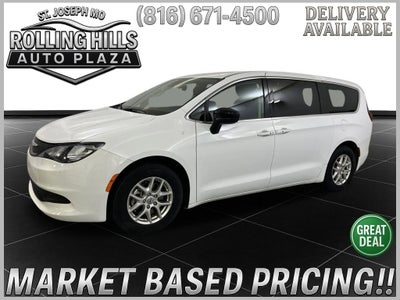 2024 Chrysler Voyager LX