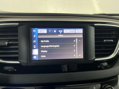 2024 Chrysler Voyager LX