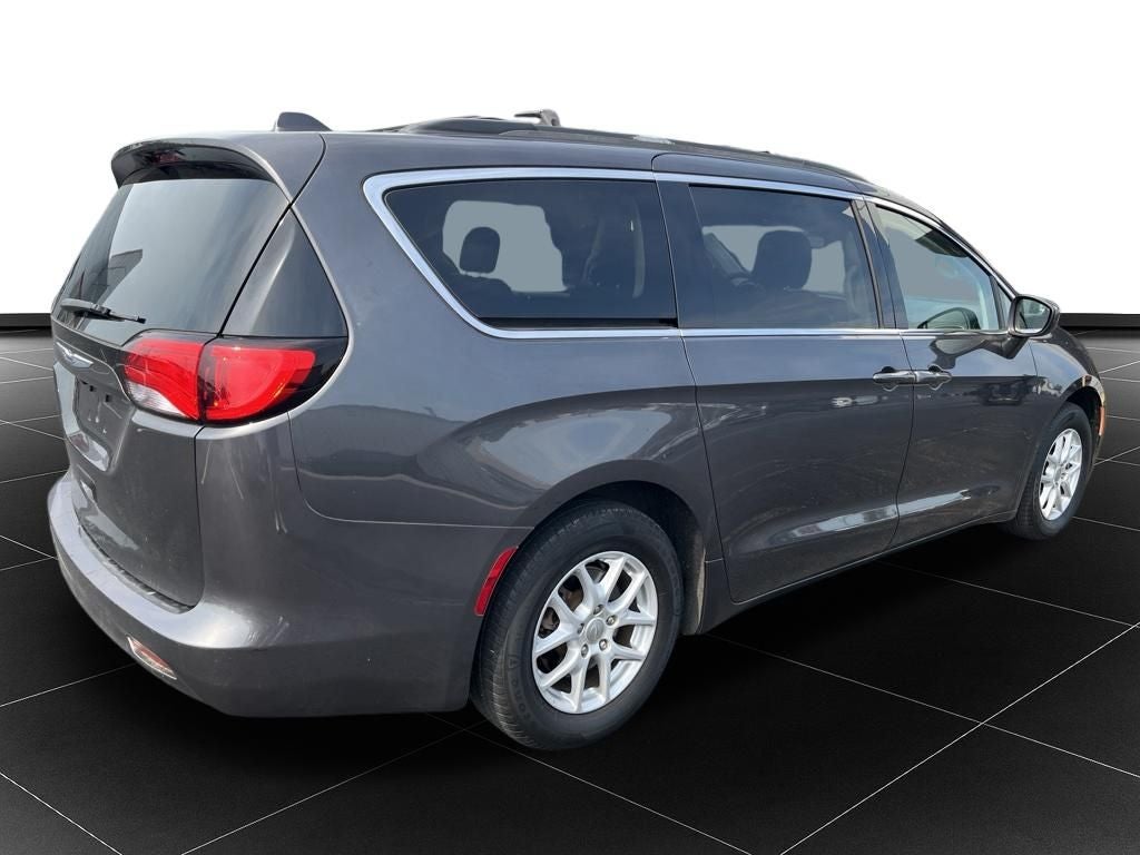 2020 Chrysler Voyager LXI