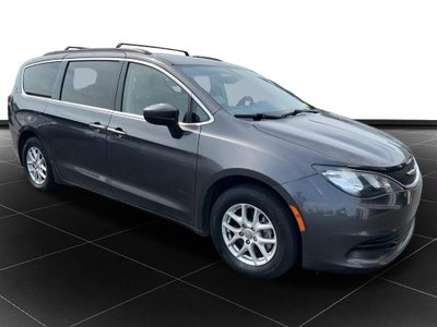 2020 Chrysler Voyager LXI