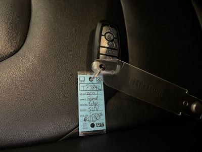 2021 Ford Edge Titanium