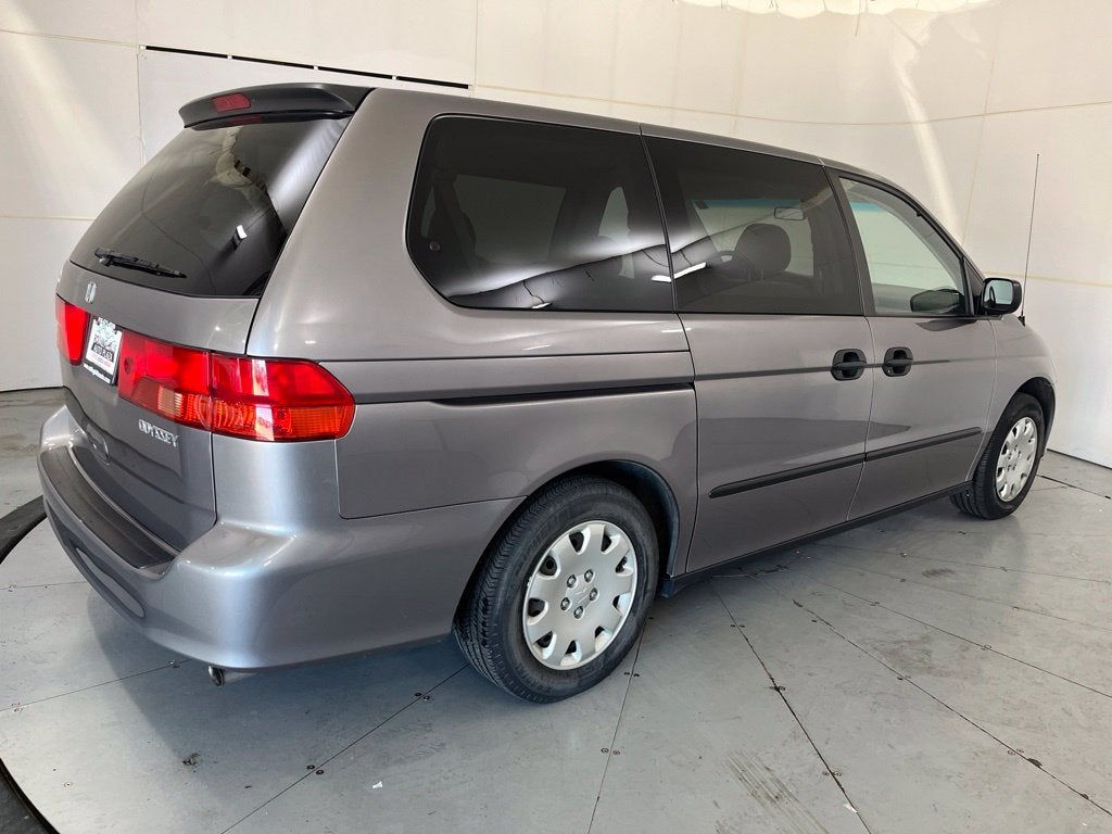 2000 Honda Odyssey LX 7 Passenger