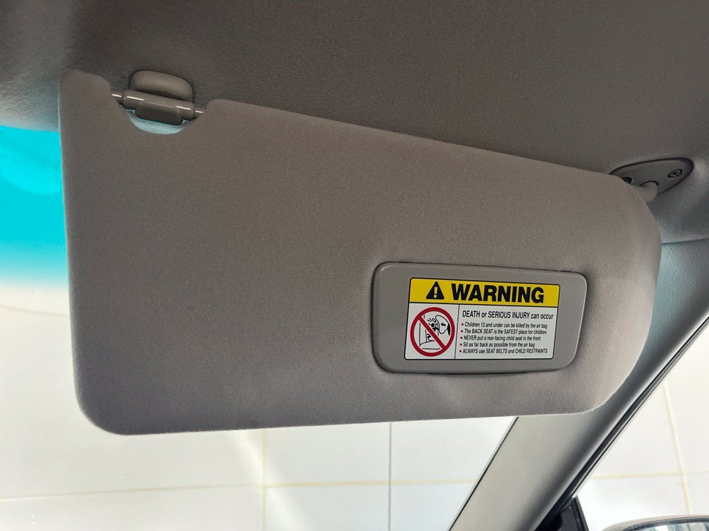 2000 Honda Odyssey LX 7 Passenger