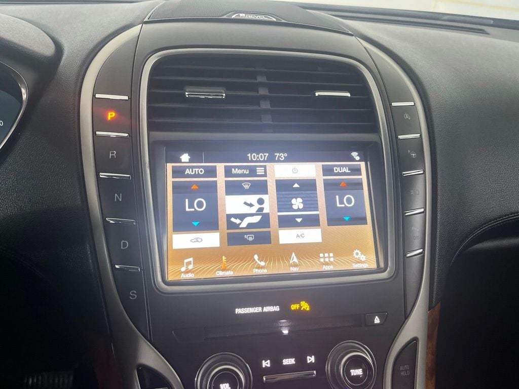 2019 Lincoln Nautilus Reserve