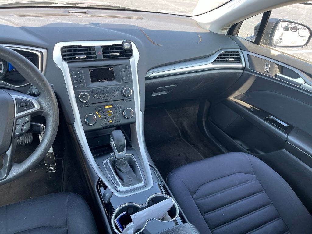 2015 Ford Fusion Hybrid SE