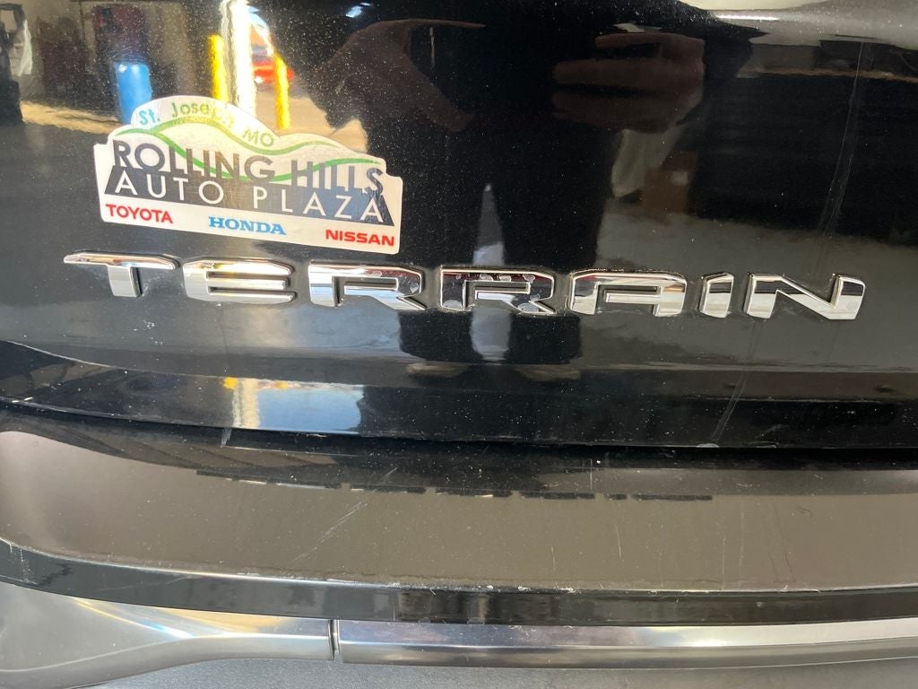 2023 GMC Terrain AT4