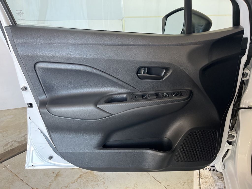 2024 Nissan Versa 1.6 S