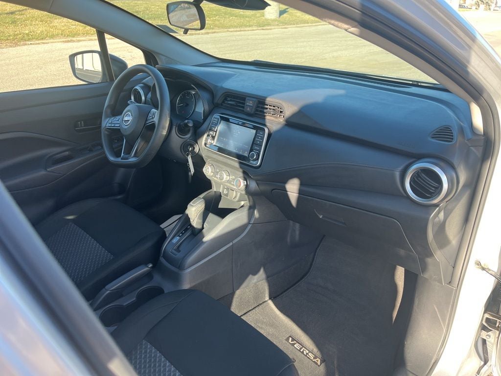 2024 Nissan Versa 1.6 S