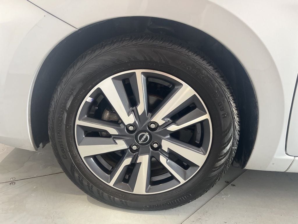2023 Nissan Versa 1.6 SV