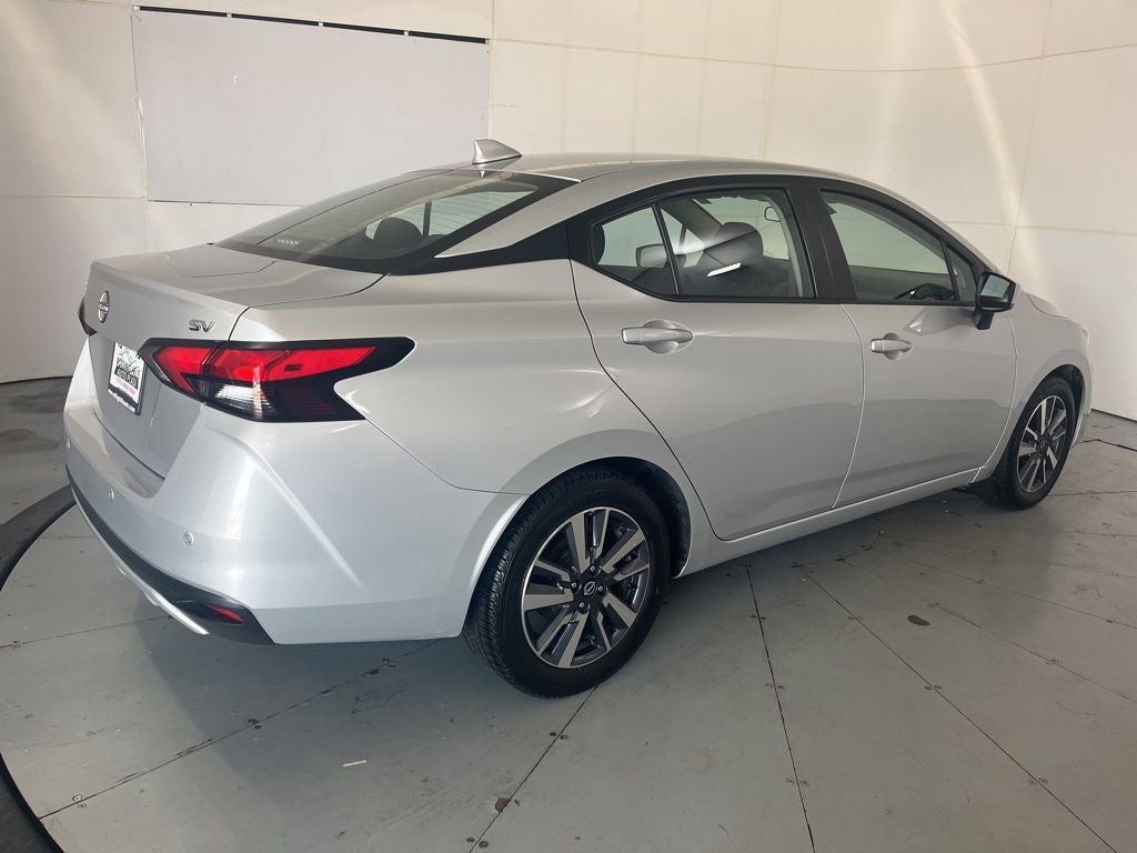 2023 Nissan Versa 1.6 SV