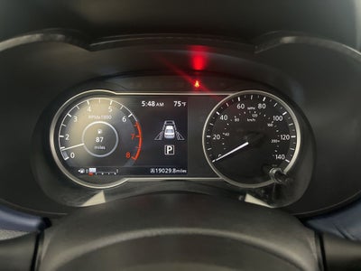 2023 Nissan Versa 1.6 SV